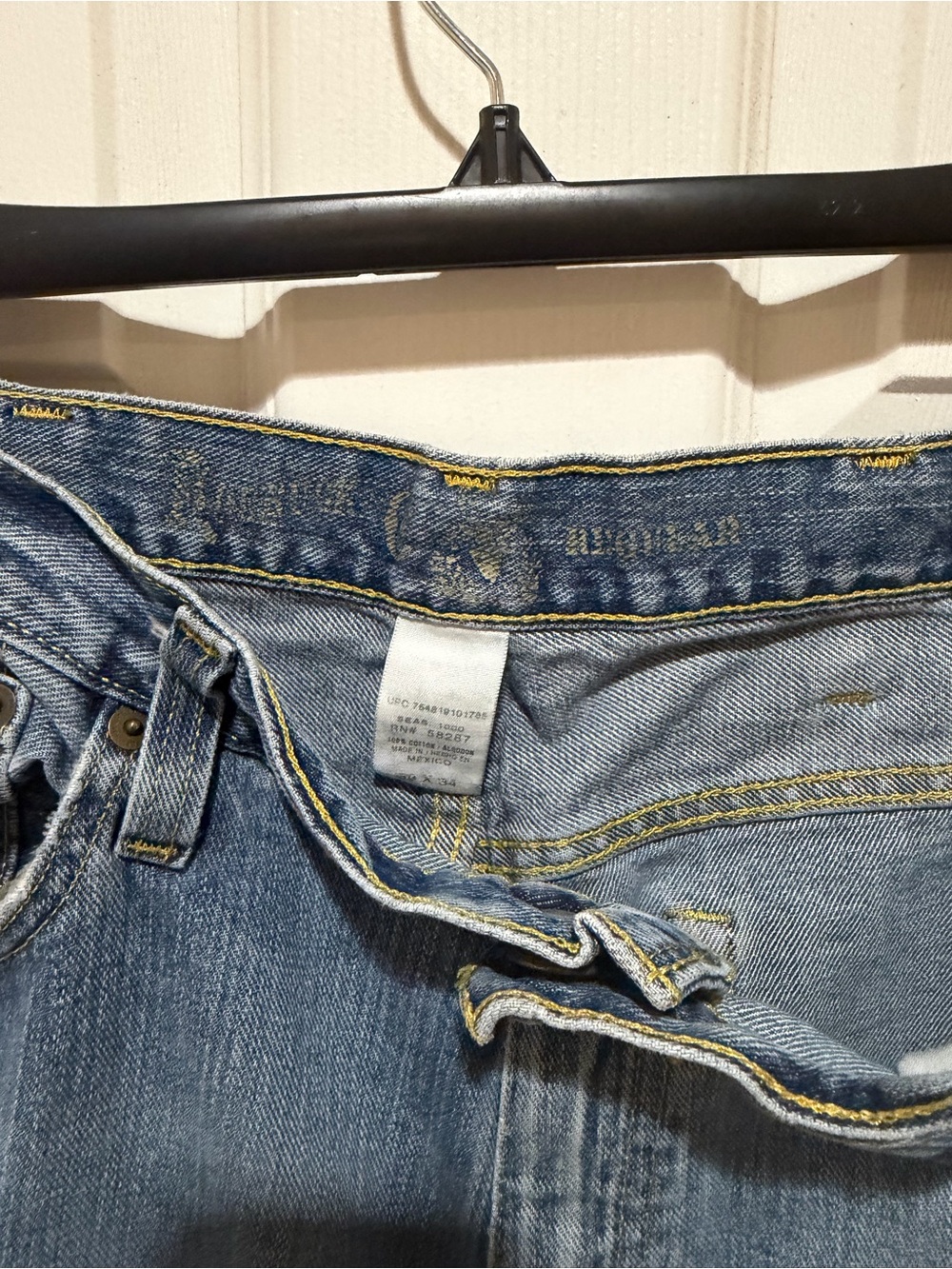 Men's Straight-Leg Blue Denim Jeans - Picture 5 of 5